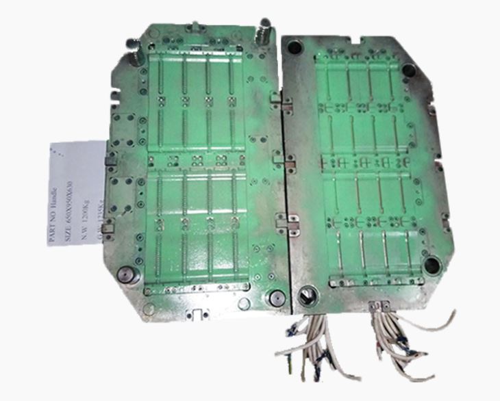 Two-shot Mold 04