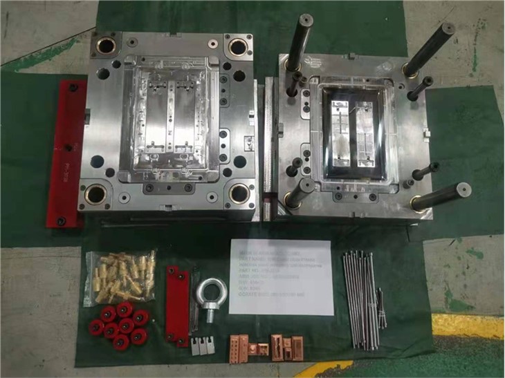 PAR Пластмасова част от инжекционна форма